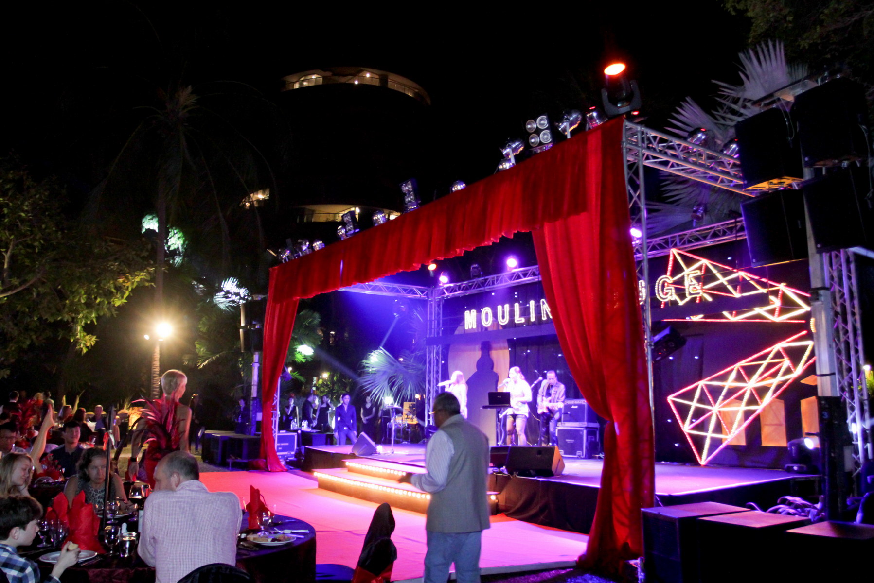 Moulin Rouge New Year Party