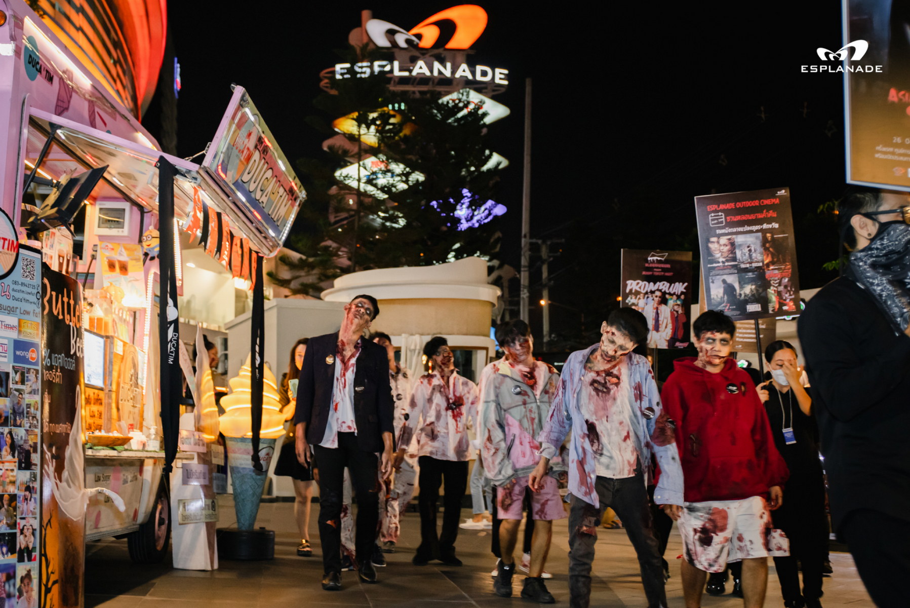 Zombie Troop @  Esplanade & Central Rama 9